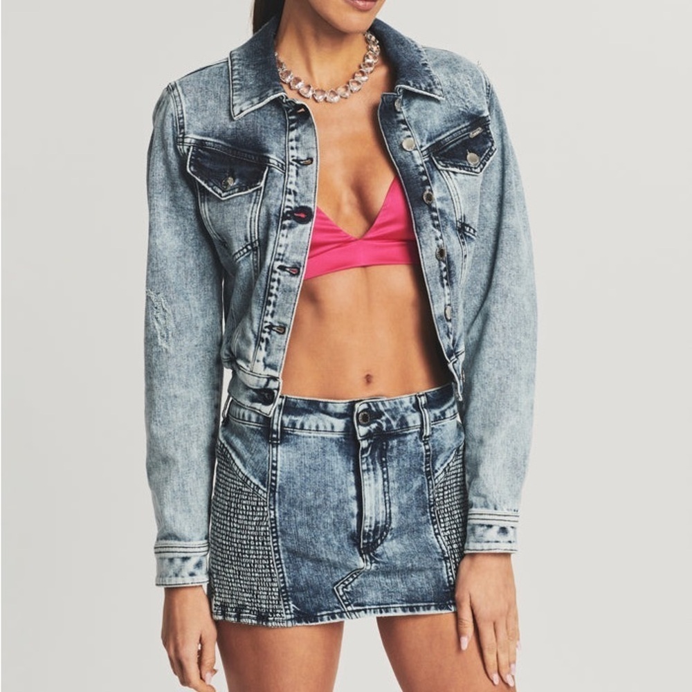 NWT Retrofête DESTINY JACKET Size Small